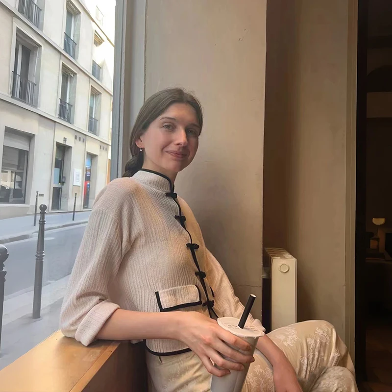 Модный китайский кардиган с воротником-стойкой, цветными блоками и вертикальными полосами, женский вязаный свитер
Модный китайский кардиган с воротником-стойкой, цветными блоками и вертикальными полосами, женский вязаный свитер