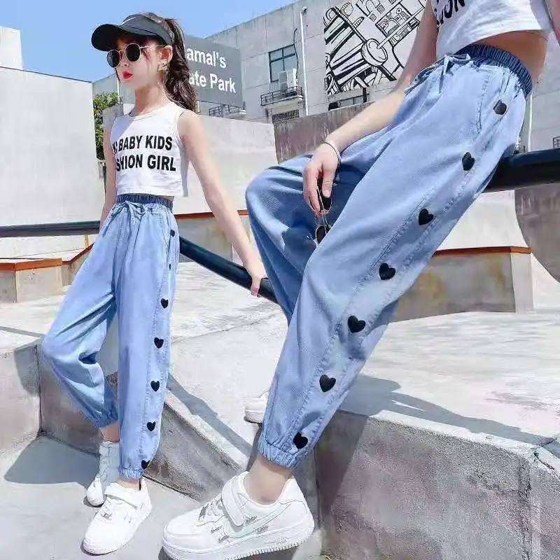 Ice Silk Jeans Girls' Summer Thin New Children's Cotton Heart Pattern Design Jeans Elastic Waist Versatile Loose Casual Pants
Ice Silk Jeans Girls' Summer Thin New Children's Cotton Heart Pattern Design Jeans Elastic Waist Versatile Loose Casual Pants