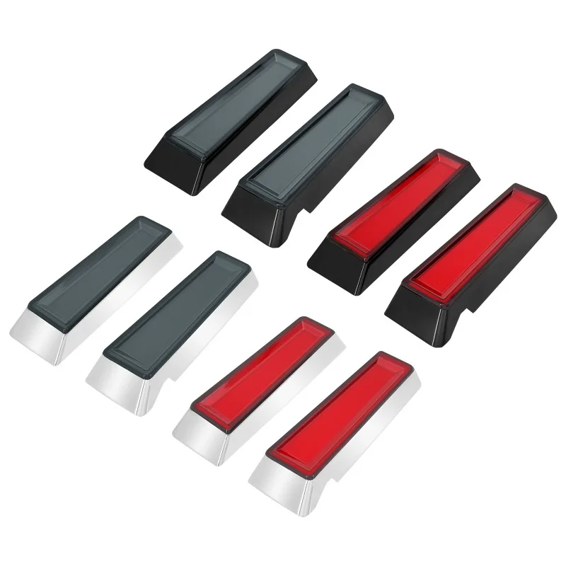 Suitable for modifying accessories. After 14 years, install side box gap lights and rear taillights, which are durable
Suitable for modifying accessories. After 14 years, install side box gap lights and rear taillights, which are durable