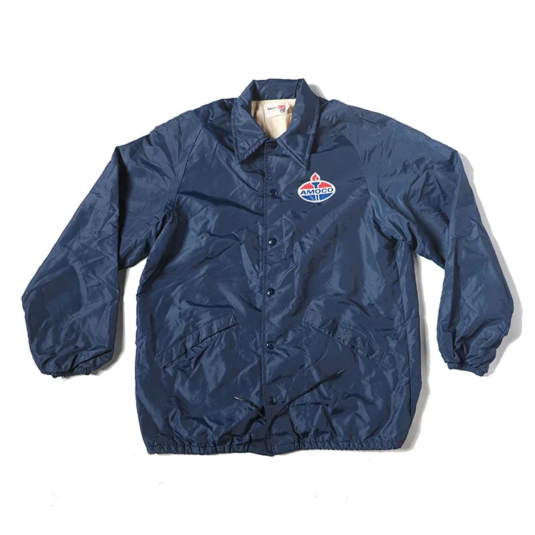 Lightweight Nylon Jacket Shoulder Sleeve Insert AMOCO OIL Station Vintage 8090s Style Casual Long Sleeve Coat for Men
Lightweight Nylon Jacket Shoulder Sleeve Insert AMOCO OIL Station Vintage 8090s Style Casual Long Sleeve Coat for Men