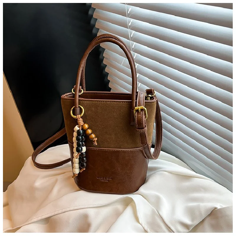 Женская сумка-мессенджер премиум-класса из сосновой кожи с принтом Мартен, буксембургский винтажный аккуратный просторный повседневный стиль
Женская сумка-мессенджер премиум-класса из сосновой кожи с принтом Мартен, буксембургский винтажный аккуратный просторный повседневный стиль