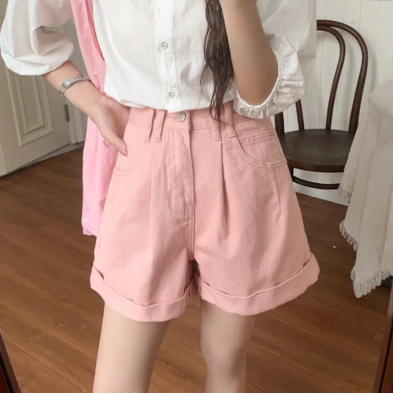 ZHISILAO New Pink Wide Leg Denim Shorts Women Vintage A-line Mini Shorts Summer 2024
ZHISILAO New Pink Wide Leg Denim Shorts Women Vintage A-line Mini Shorts Summer 2024