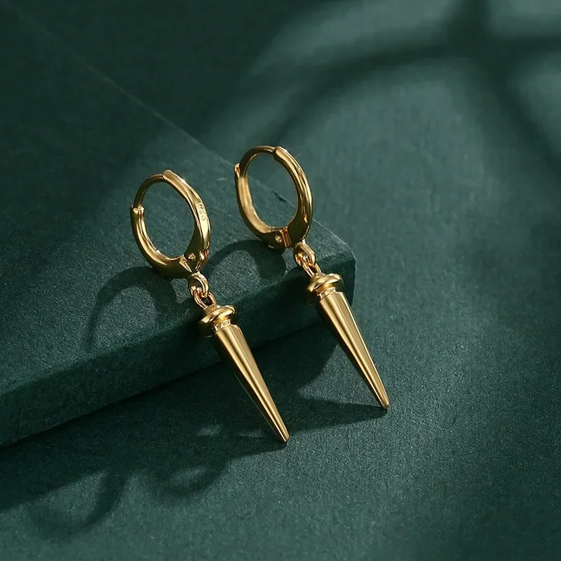 Серебряные аниме Spy X Family Yor Forger, серьги для косплея Yor Briar, зажимы для ушей, серьги-гвоздики, ювелирные изделия, реквизит, женские подарки
Серебряные аниме Spy X Family Yor Forger, серьги для косплея Yor Briar, зажимы для ушей, серьги-гвоздики, ювелирные изделия, реквизит, женские подарки