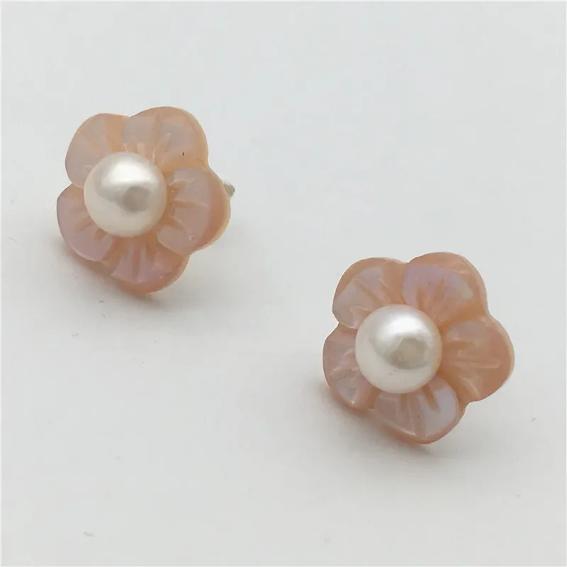 new hand carved real white shell 925 sterling silver flower pearl woman gift fashion Jewelry stud earring
new hand carved real white shell 925 sterling silver flower pearl woman gift fashion Jewelry stud earring