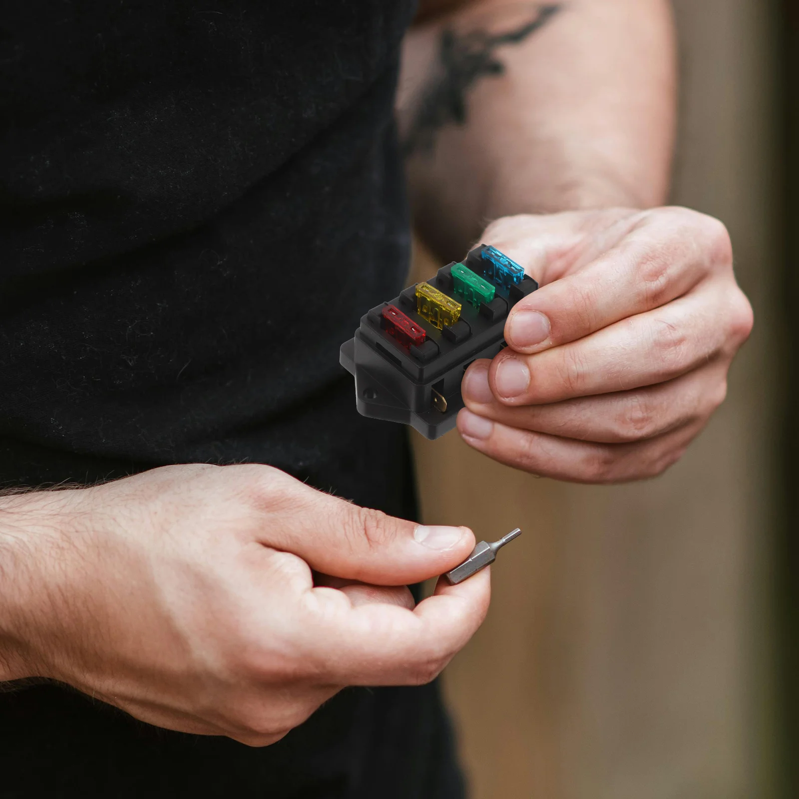 Fuse Holder Box Block Automotive Splash-Proof Circuit Car Fuse Block 12V 24V Waterproof Terminal Holder 30a Flat Connector
Fuse Holder Box Block Automotive Splash-Proof Circuit Car Fuse Block 12V 24V Waterproof Terminal Holder 30a Flat Connector