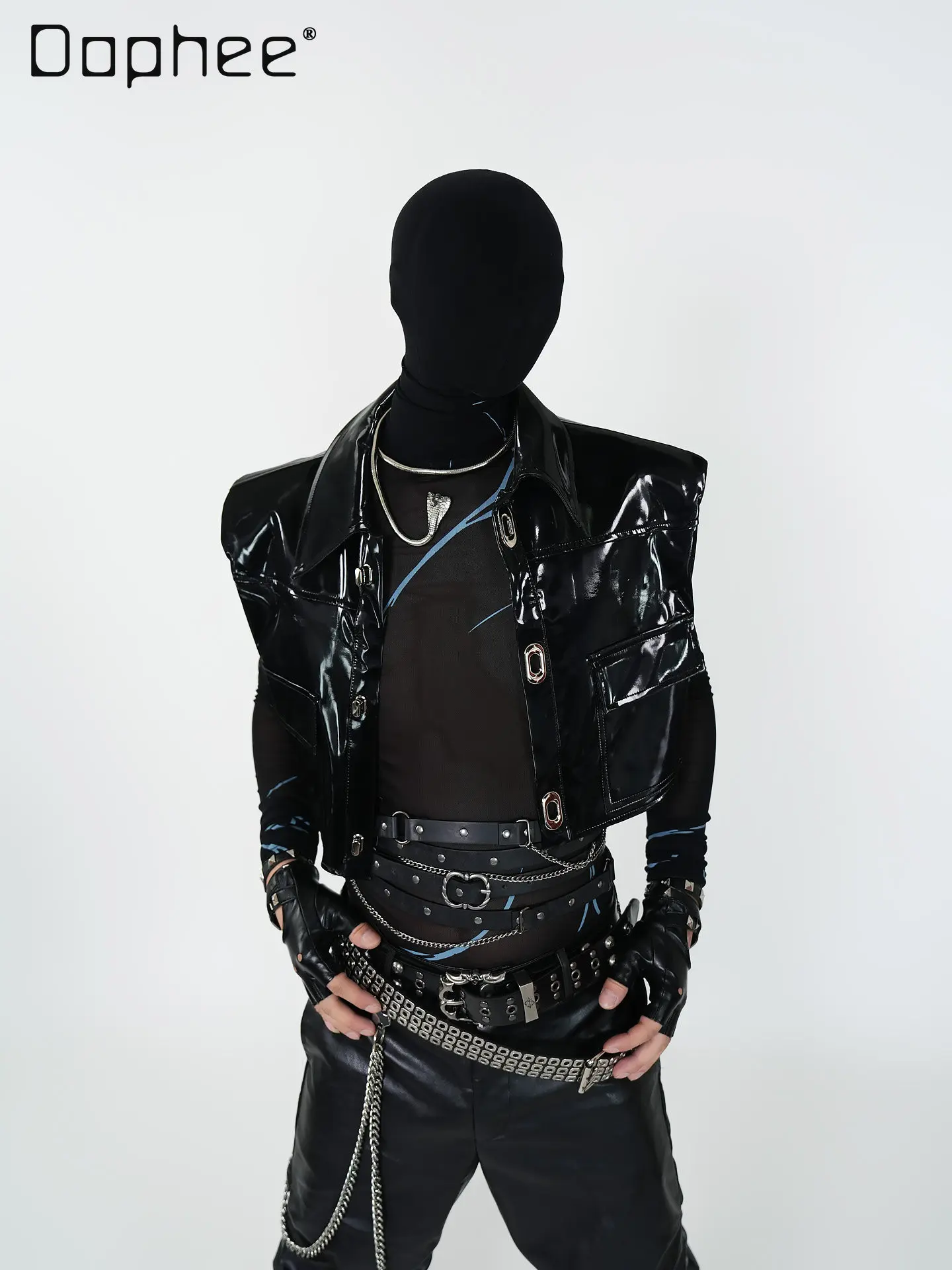 Spring Autumn Dark Street Punk Style Men's Shiny Shoulder Pads Pu Leather Vest Stage Performance High Waist Short Black Vest
Spring Autumn Dark Street Punk Style Men's Shiny Shoulder Pads Pu Leather Vest Stage Performance High Waist Short Black Vest