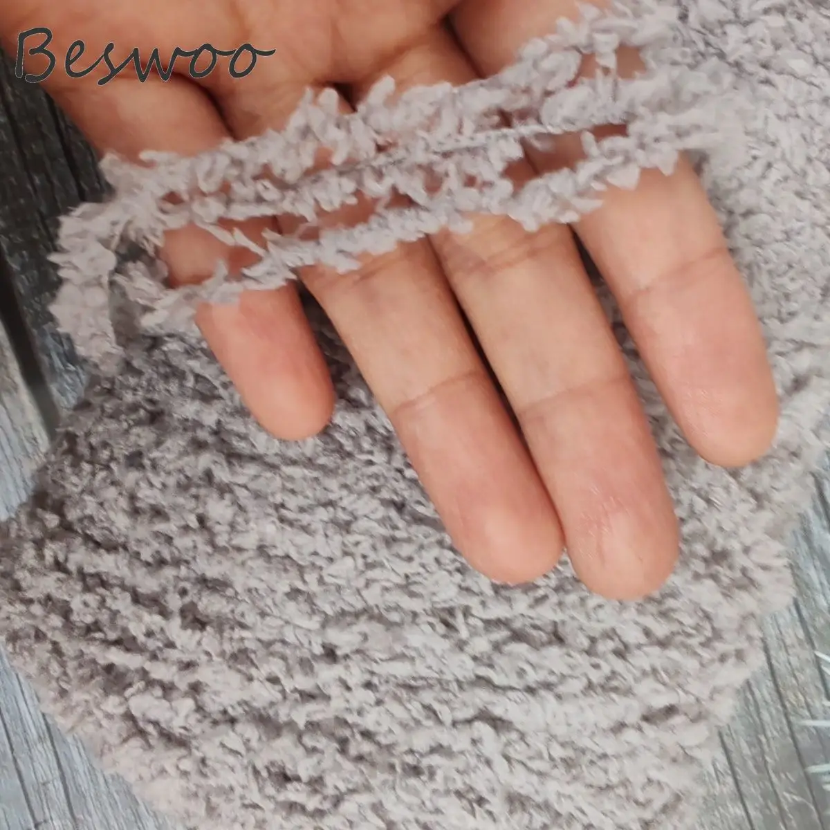 500g Soft Eyelash Yarn Fluffy Knitting Crochet Yarn Fancy Carry Along Yarn for Sweater Cardigan Scarf Bag DIY Crafts
500g Soft Eyelash Yarn Fluffy Knitting Crochet Yarn Fancy Carry Along Yarn for Sweater Cardigan Scarf Bag DIY Crafts