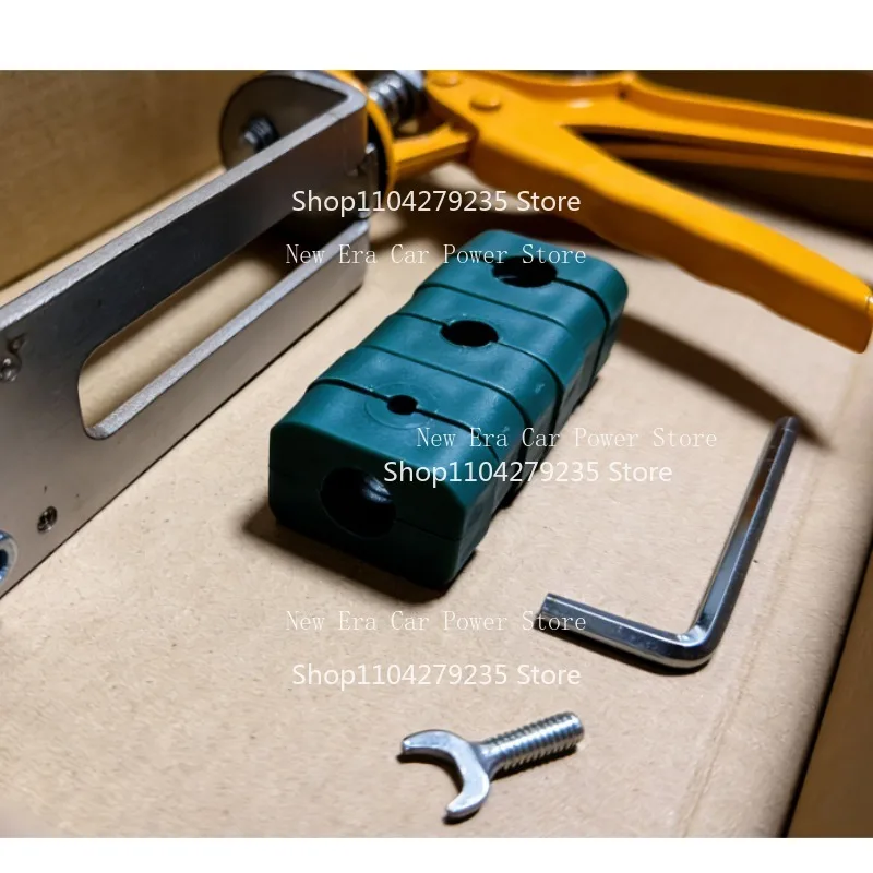 Suitable for Automobile Fuel Pipe Assembly Fuel Quick Connector 6/8/10/12mm Nylon Hose Installation Tool 1pc
Suitable for Automobile Fuel Pipe Assembly Fuel Quick Connector 6/8/10/12mm Nylon Hose Installation Tool 1pc