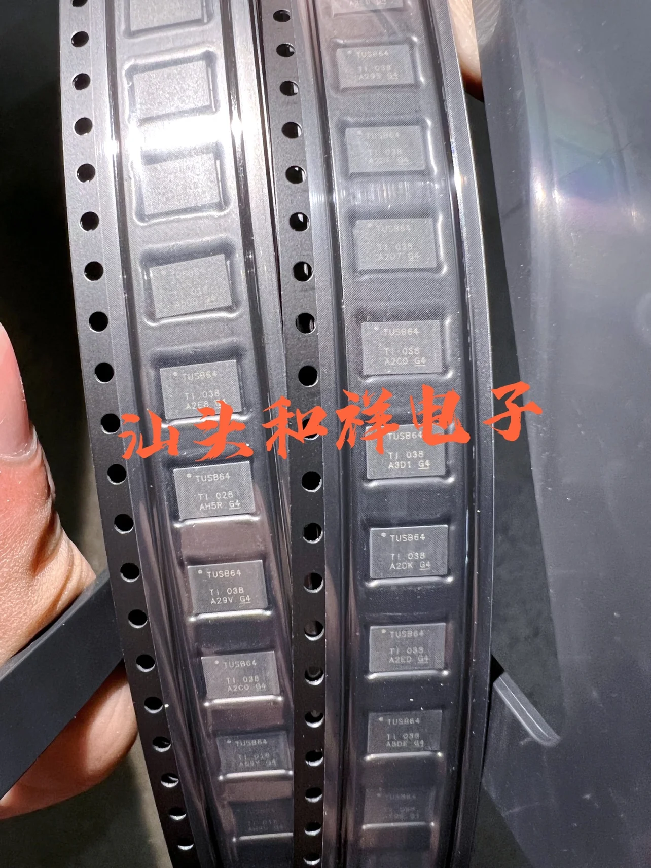 Free shipping TUSB1064IRNQR TUSB1064RNQR TUSB564IRNQR TUSB564RNQR 10PCS
Free shipping TUSB1064IRNQR TUSB1064RNQR TUSB564IRNQR TUSB564RNQR 10PCS