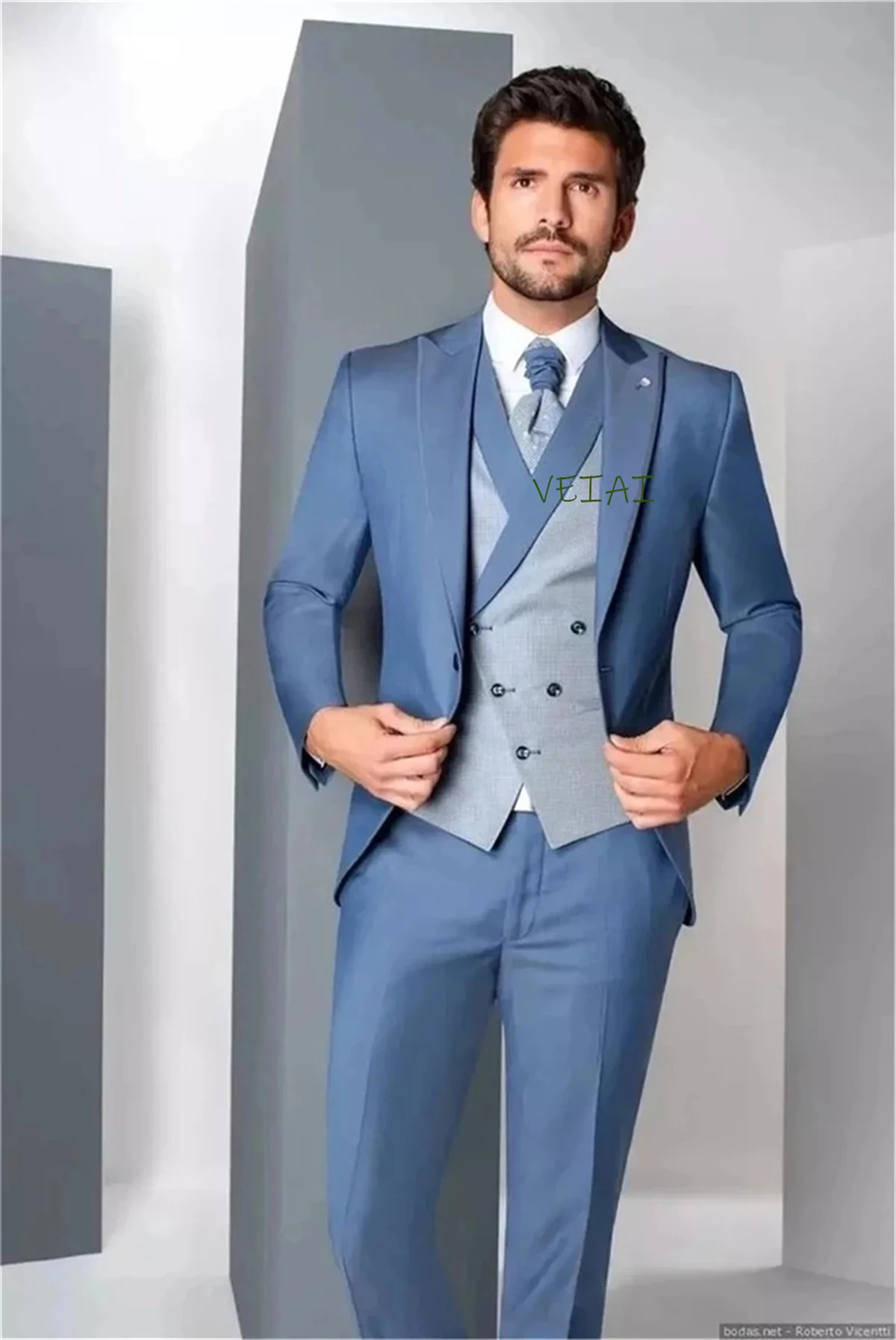 CustomizedWedding Prom Blazer Vest Pants 3 Piece Peak Lapel Costume Homme Grooms Wedding Tuxedos Terno Masculino 2021 Slim Fit M
CustomizedWedding Prom Blazer Vest Pants 3 Piece Peak Lapel Costume Homme Grooms Wedding Tuxedos Terno Masculino 2021 Slim Fit M