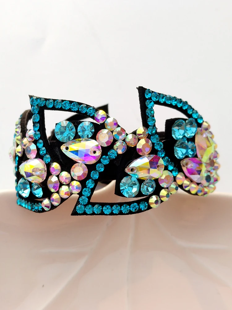 Эластичные резинки для волос с водными стразами и декором в виде короны для художественной гимнастики и фигурного катания, аксессуары для соревнований
Эластичные резинки для волос с водными стразами и декором в виде короны для художественной гимнастики и фигурного катания, аксессуары для соревнований