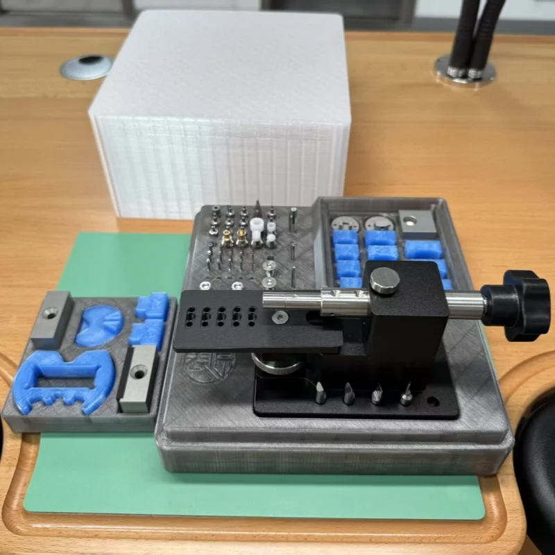 All-In-One Multi-Function Watch Repair Bench Vise Complete Punch Pins Silicone Jig Die Set Adjustable Screw Clamping Fixture
All-In-One Multi-Function Watch Repair Bench Vise Complete Punch Pins Silicone Jig Die Set Adjustable Screw Clamping Fixture