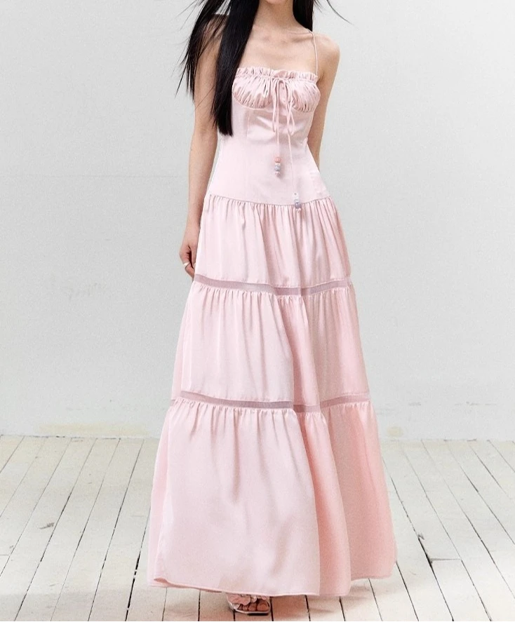 Розовое атласное элегантное платье с разрезом на шее, женское платье без рукавов с высокой талией, летние каникулы, макси-платья, облегающая одежда на бретелях, женская одежда
Розовое атласное элегантное платье с разрезом на шее, женское платье без рукавов с высокой талией, летние каникулы, макси-платья, облегающая одежда на бретелях, женская одежда