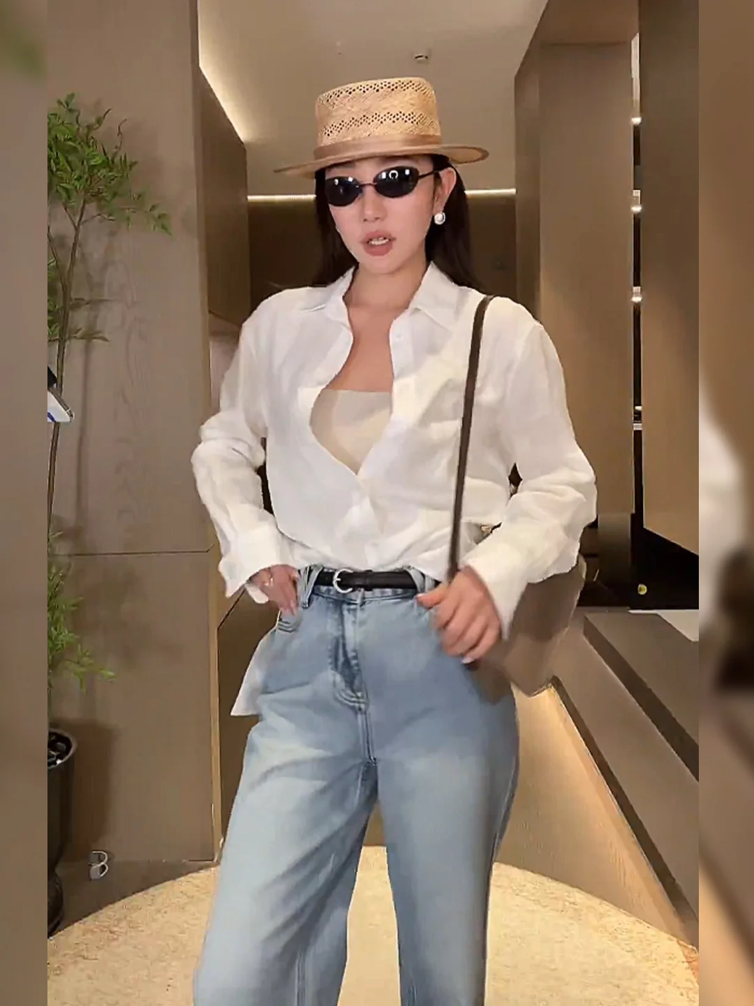 High Waist Straight Leg Blue Denim Jeans Women's Spring New Sle American Retro Harlan Cotton Blend ket Detail Waed Fini
High Waist Straight Leg Blue Denim Jeans Women's Spring New Sle American Retro Harlan Cotton Blend ket Detail Waed Fini