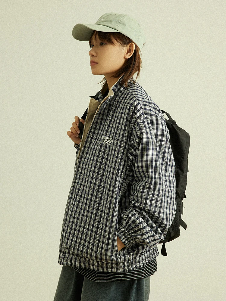 Куртка GoodNorth в стиле ретро, в клетку, двусторонняя, свободного кроя, повседневная, с воротником-стойкой, уличный стиль, хлопок, длинный рукав, на молнии
Куртка GoodNorth в стиле ретро, в клетку, двусторонняя, свободного кроя, повседневная, с воротником-стойкой, уличный стиль, хлопок, длинный рукав, на молнии