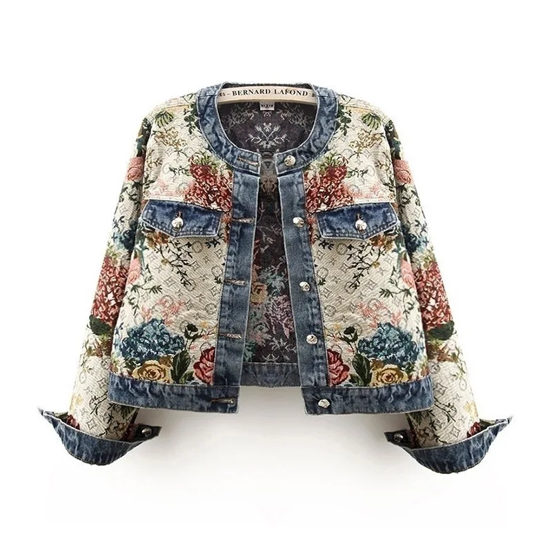 Retro Jacquard Spliced Long-sleeved Round Neck Denim Jacket Women's Spring New Fashion Temperament Short Single Breasted Jacket.
Retro Jacquard Spliced Long-sleeved Round Neck Denim Jacket Women's Spring New Fashion Temperament Short Single Breasted Jacket.