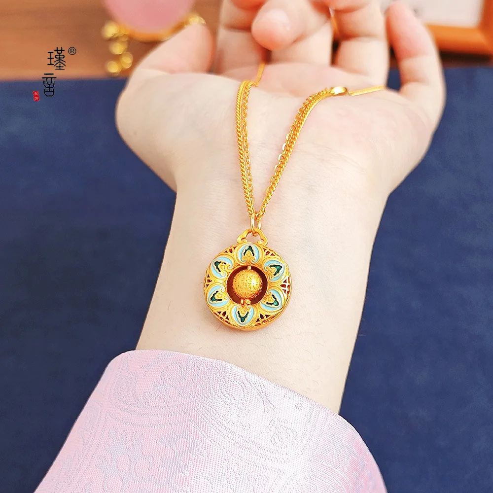 Gold shop 9999 24K real gold Baoxiang Lotus Mirror Necklace for women retro Dunhuang diamond four-petal pattern bead jewelry
Gold shop 9999 24K real gold Baoxiang Lotus Mirror Necklace for women retro Dunhuang diamond four-petal pattern bead jewelry