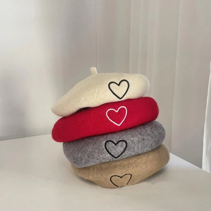 2025 Autumn Winter Kids Beret Korean-style Girls Baby Heart Embroidery Caps Trendy Casual Children Hats
2025 Autumn Winter Kids Beret Korean-style Girls Baby Heart Embroidery Caps Trendy Casual Children Hats