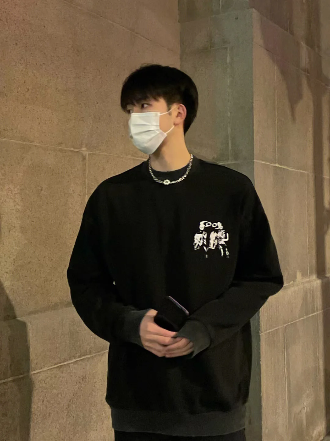 Ретро-свитшот с американским принтом скелета, круглый вырез, мужской, модный, оверсайз, свободный крой, для пар, осенний, молодежный, повседневный
Ретро-свитшот с американским принтом скелета, круглый вырез, мужской, модный, оверсайз, свободный крой, для пар, осенний, молодежный, повседневный