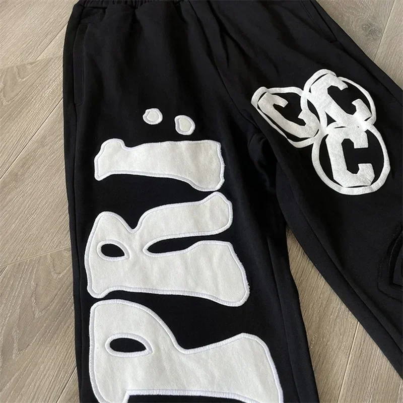 25ss Foam Printing Sweatpants Women Best Quality Black Pure Jogger Drawstring Pants Oversized Mens Pants
25ss Foam Printing Sweatpants Women Best Quality Black Pure Jogger Drawstring Pants Oversized Mens Pants