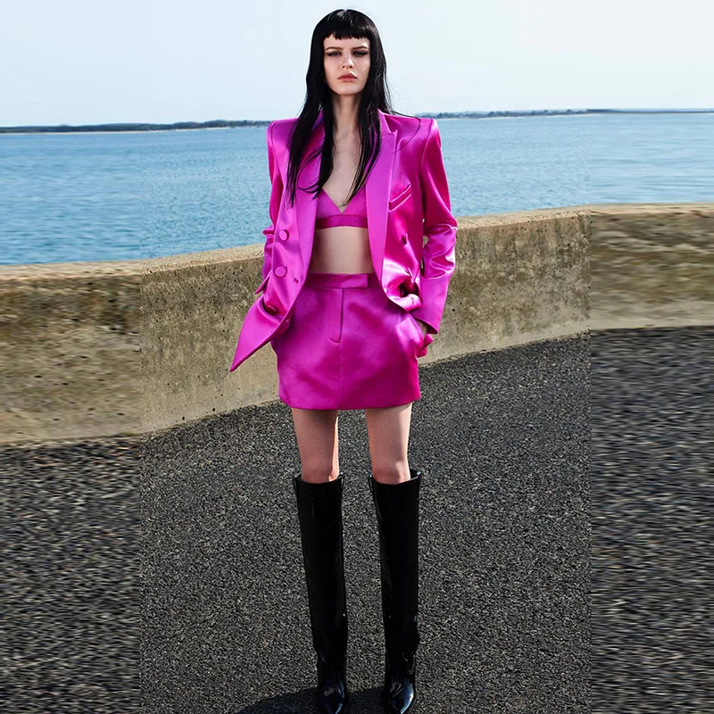 Spot European and American Stars New Bright Satin Double-Breasted Loose Suit Suspender Short Skirt Suit Three-Piece Set
Spot European and American Stars New Bright Satin Double-Breasted Loose Suit Suspender Short Skirt Suit Three-Piece Set