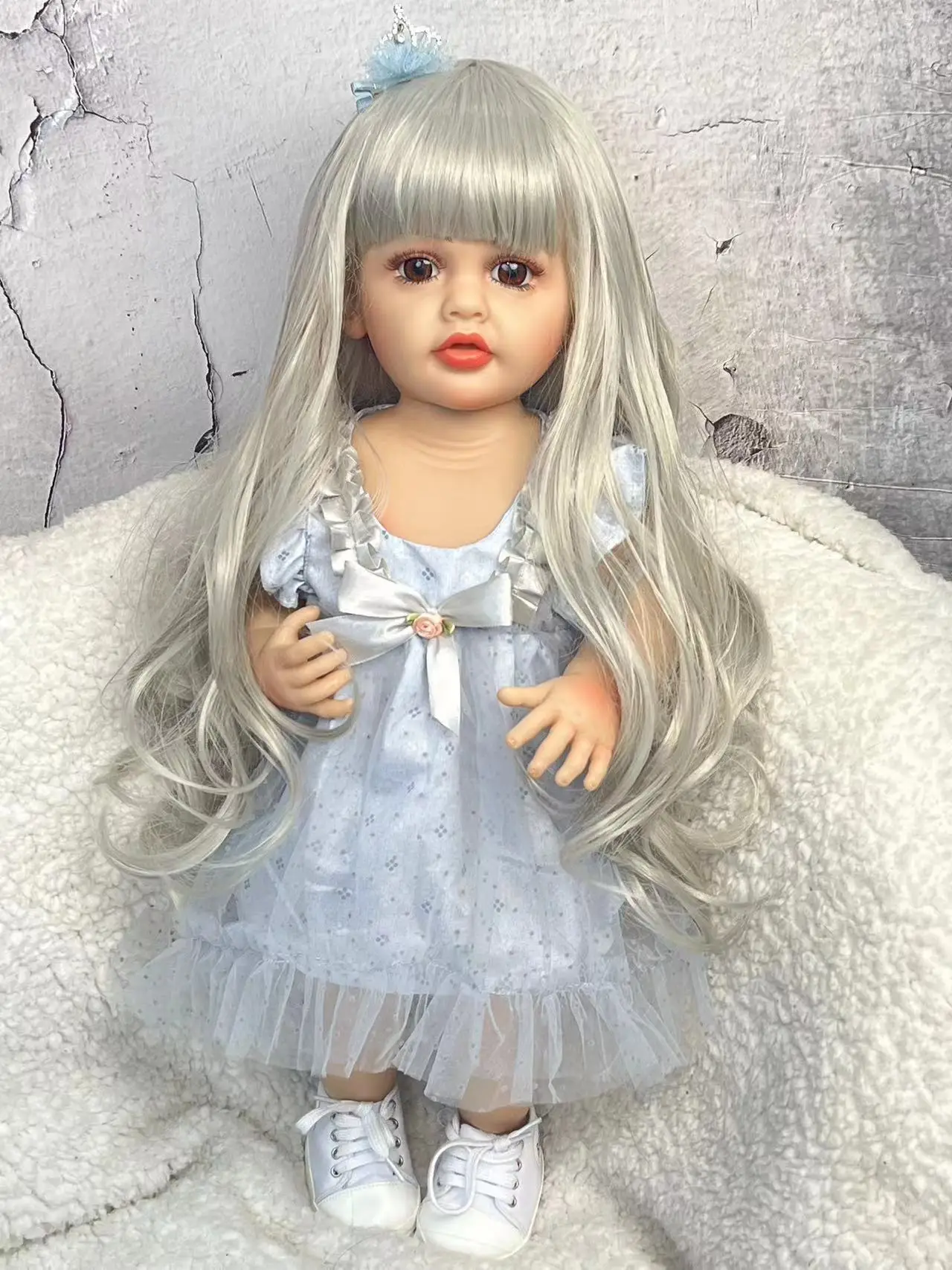 55cm soft silicone simulation baby and child companion puzzle early education toy, rebirth doll
55cm soft silicone simulation baby and child companion puzzle early education toy, rebirth doll