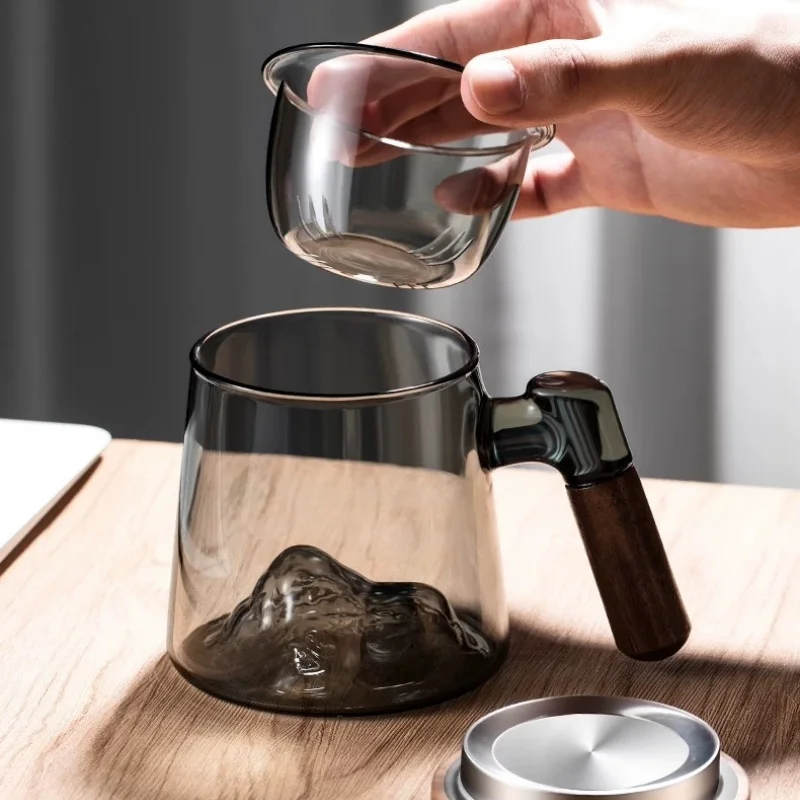 350 мл стеклянная нижняя чашка для чая с видом на горы с деревянной ручкой, китайские чашки для пуэра, высококачественный и удобный набор чашек для чая кунг-фу
350 мл стеклянная нижняя чашка для чая с видом на горы с деревянной ручкой, китайские чашки для пуэра, высококачественный и удобный набор чашек для чая кунг-фу