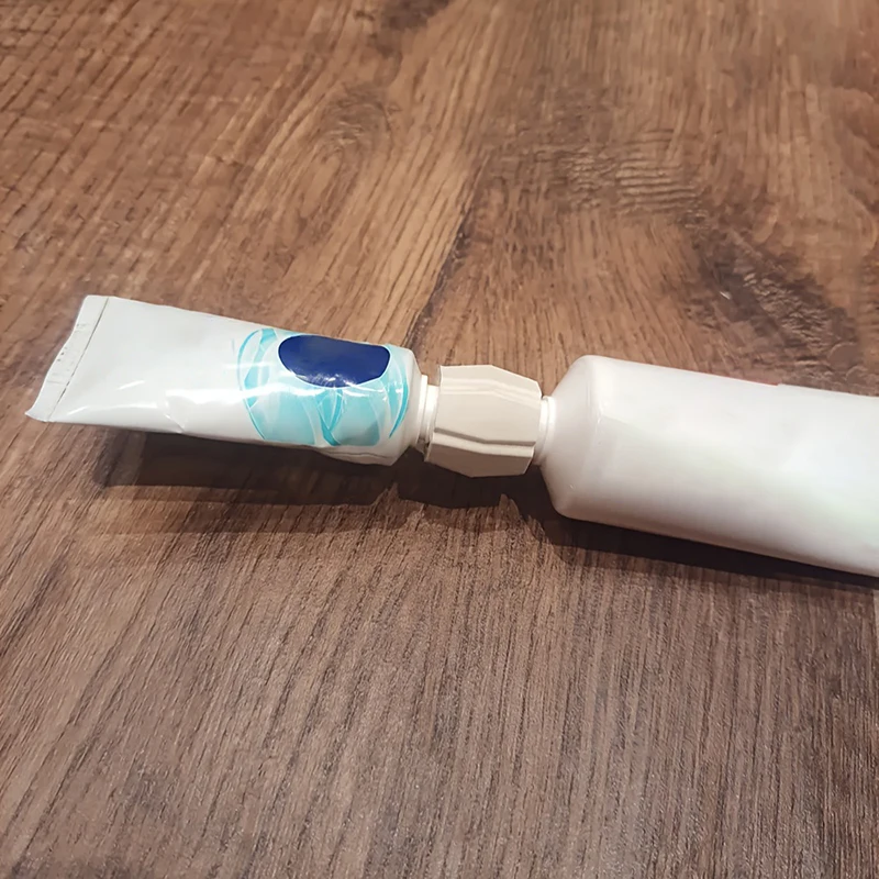 2Pcs Plastic Toothpaste Refill Adapter Toothbrush Tube Converter Replacement Buckle Travel Picnic Practical Bathroom Accessories
2Pcs Plastic Toothpaste Refill Adapter Toothbrush Tube Converter Replacement Buckle Travel Picnic Practical Bathroom Accessories