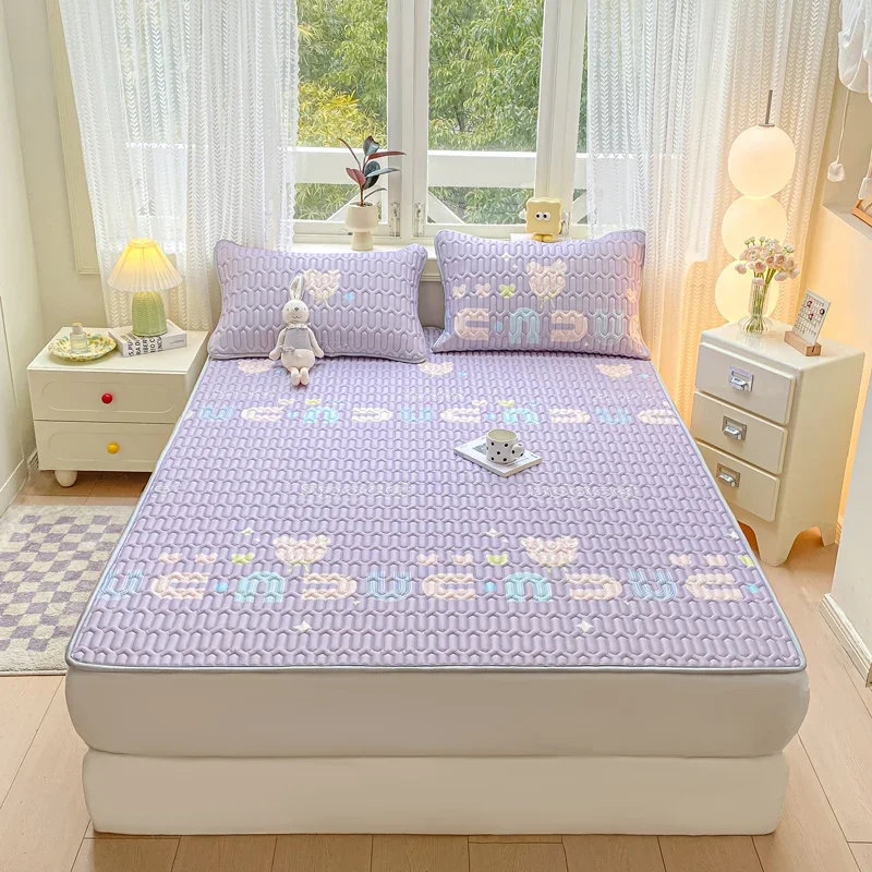 For Class A Summer Purple Print Cooling Bed Mat Combination, Cool silk Bed pad, Washable Air Conditioning Soft Pad, For bedrooms
For Class A Summer Purple Print Cooling Bed Mat Combination, Cool silk Bed pad, Washable Air Conditioning Soft Pad, For bedrooms