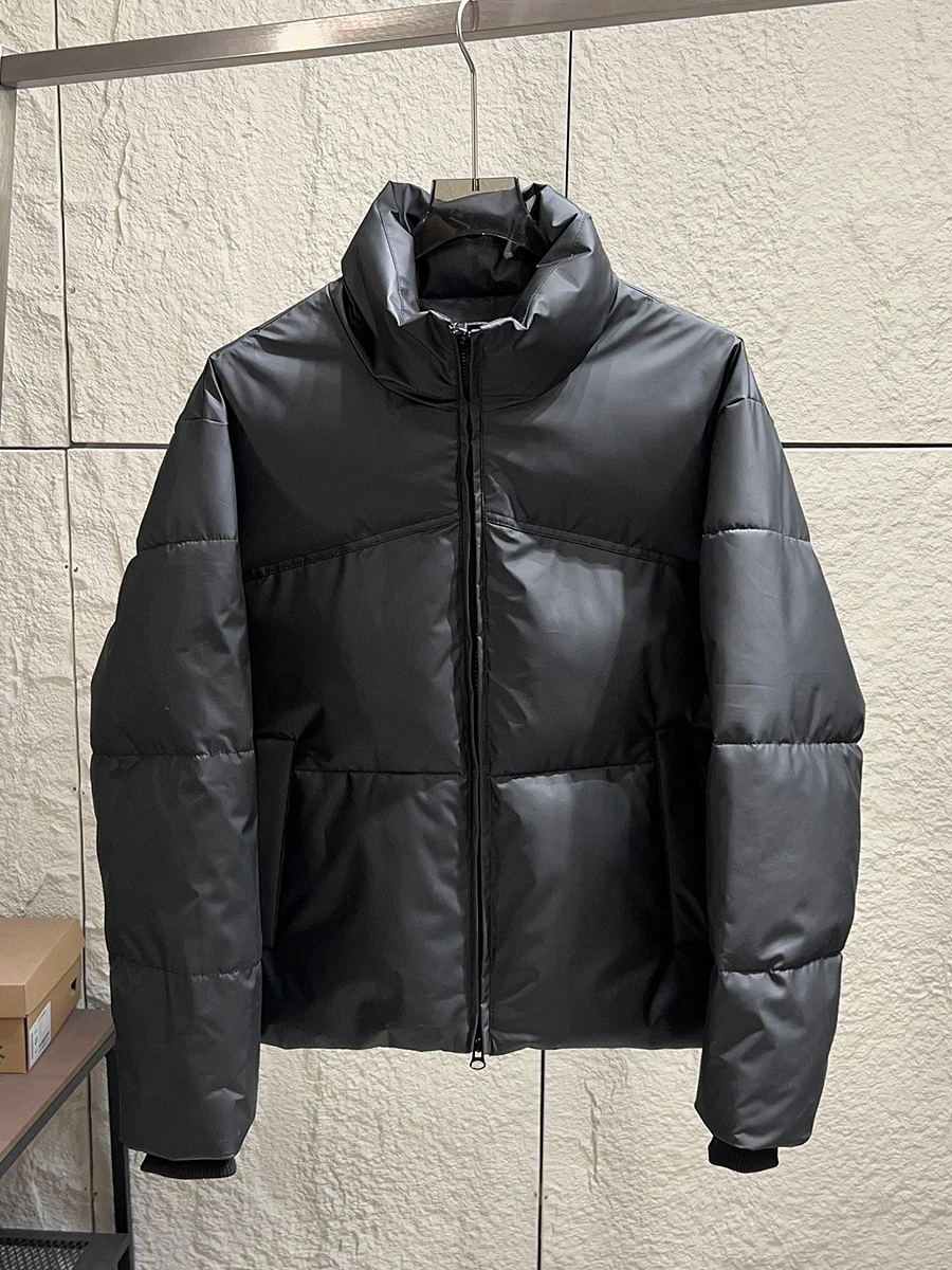 Stunning Quality Men's Thickened Winter Cotton Jacket Stand Collar Ultra-Leather Warmth Outerwear Youth Fashion Casual Zipper
Stunning Quality Men's Thickened Winter Cotton Jacket Stand Collar Ultra-Leather Warmth Outerwear Youth Fashion Casual Zipper