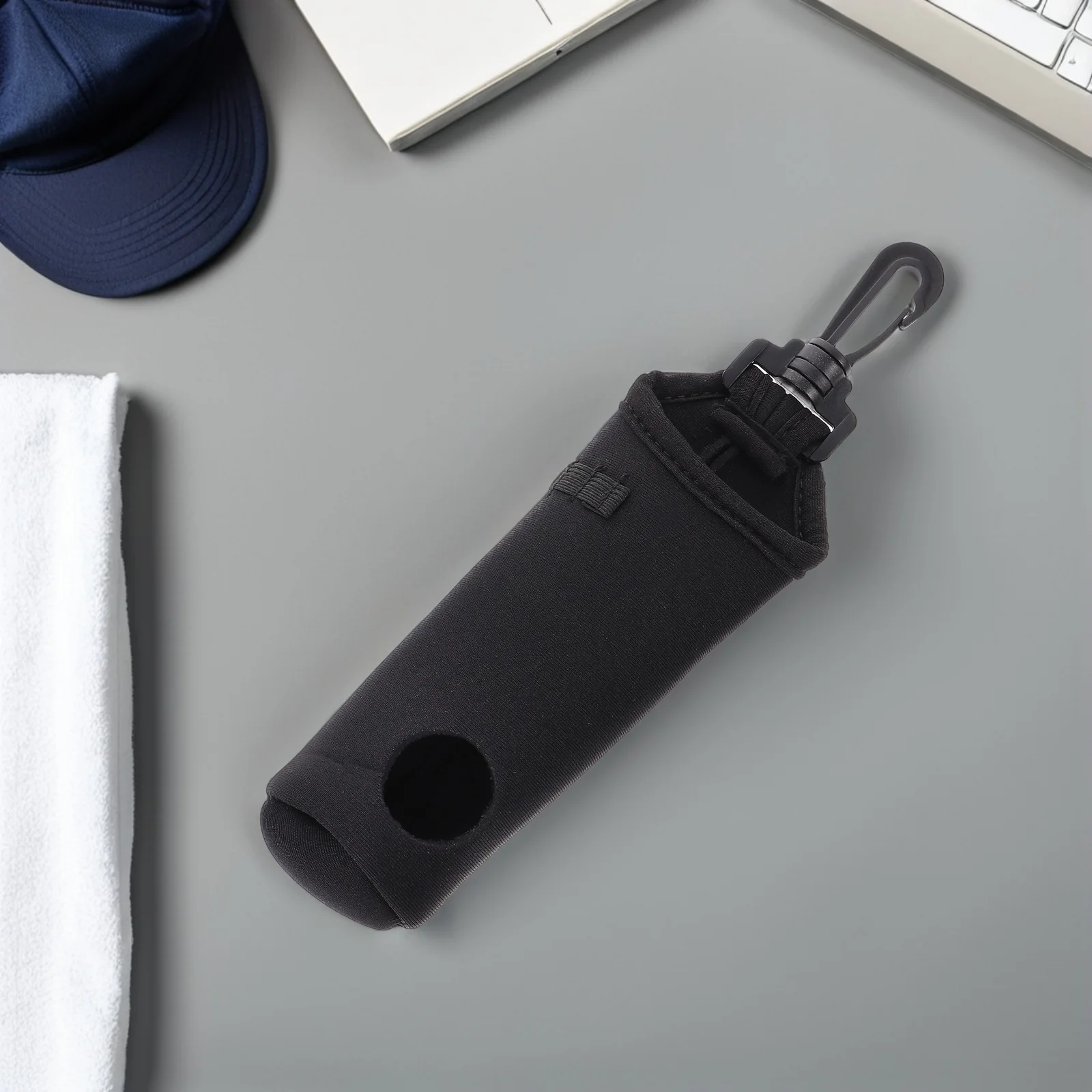 2 шт. портативных неопреновых чехлов для мячей для гольфа с крючком-держателем для ключей, аксессуары для гольфа, чехол для хранения для тренировок и практики
2 шт. портативных неопреновых чехлов для мячей для гольфа с крючком-держателем для ключей, аксессуары для гольфа, чехол для хранения для тренировок и практики