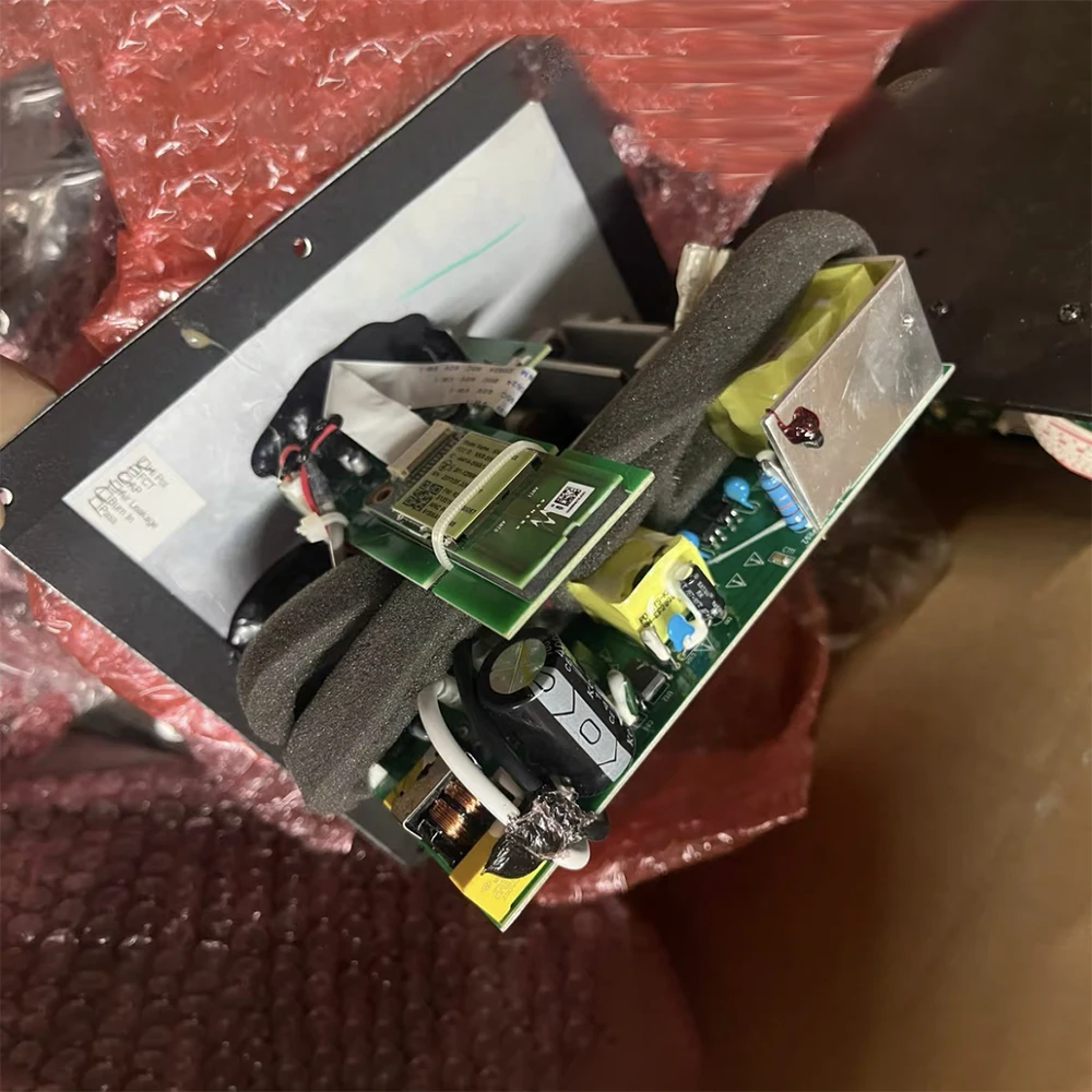 Плата усилителя сабвуфера для Klipsch R-8SWI
Плата усилителя сабвуфера для Klipsch R-8SWI