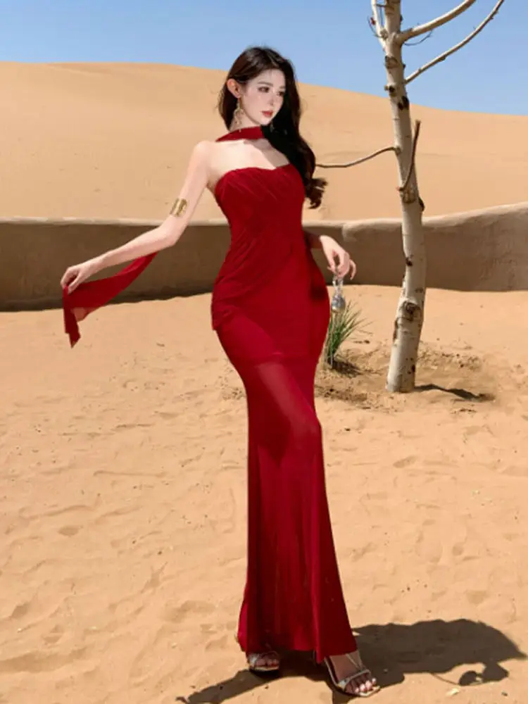 Beach Vacation Style One Shoulder Strap Mesh Tube Top Long Dress Sexy Fish Tail Wrap around Skirt Summer 2026 Women's Dress
Beach Vacation Style One Shoulder Strap Mesh Tube Top Long Dress Sexy Fish Tail Wrap around Skirt Summer 2026 Women's Dress