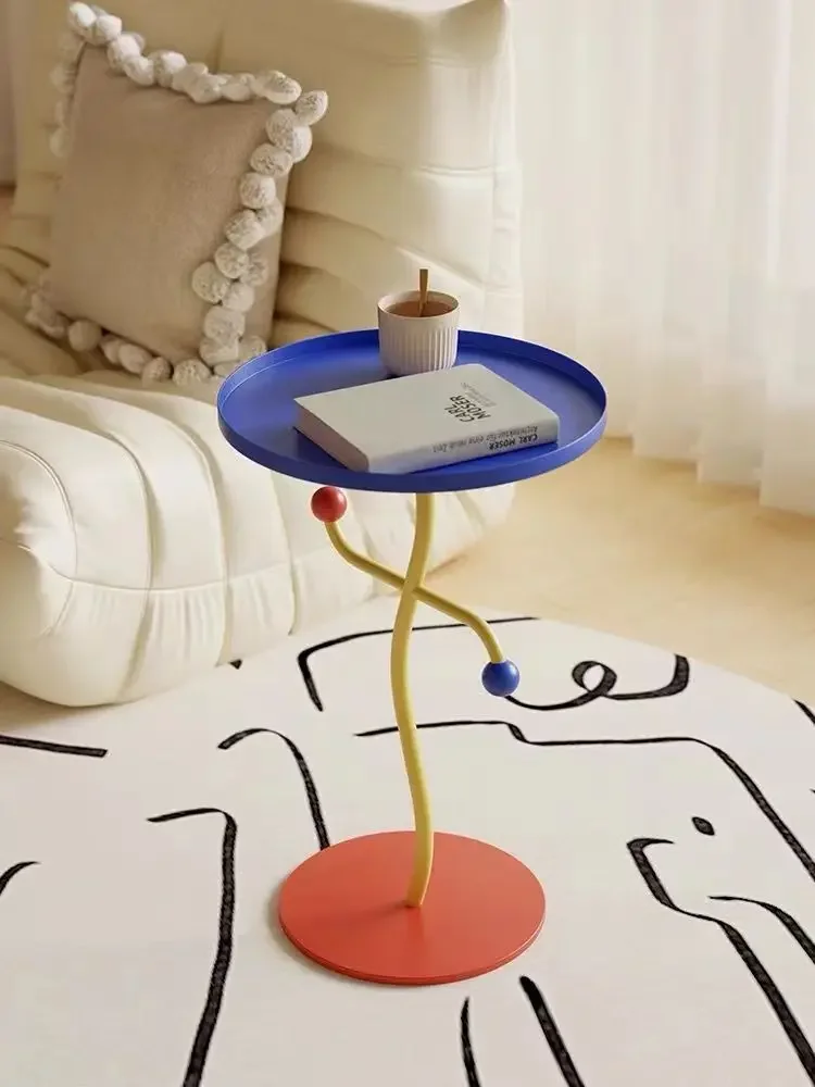 Nordic Coffee Table Twisted Edge Table Creative Living Room Sofa Edge Tables Contrast Color Bedroom Storage Rack Furniture
Nordic Coffee Table Twisted Edge Table Creative Living Room Sofa Edge Tables Contrast Color Bedroom Storage Rack Furniture