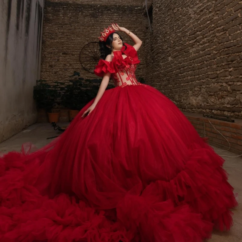 Red Quinceanera Dresses Ball Gown Off Shoulder Applique Lace Beading Crystal Tiered Tull Birthday Payty Sweet 16 Dress Vestidos
Red Quinceanera Dresses Ball Gown Off Shoulder Applique Lace Beading Crystal Tiered Tull Birthday Payty Sweet 16 Dress Vestidos