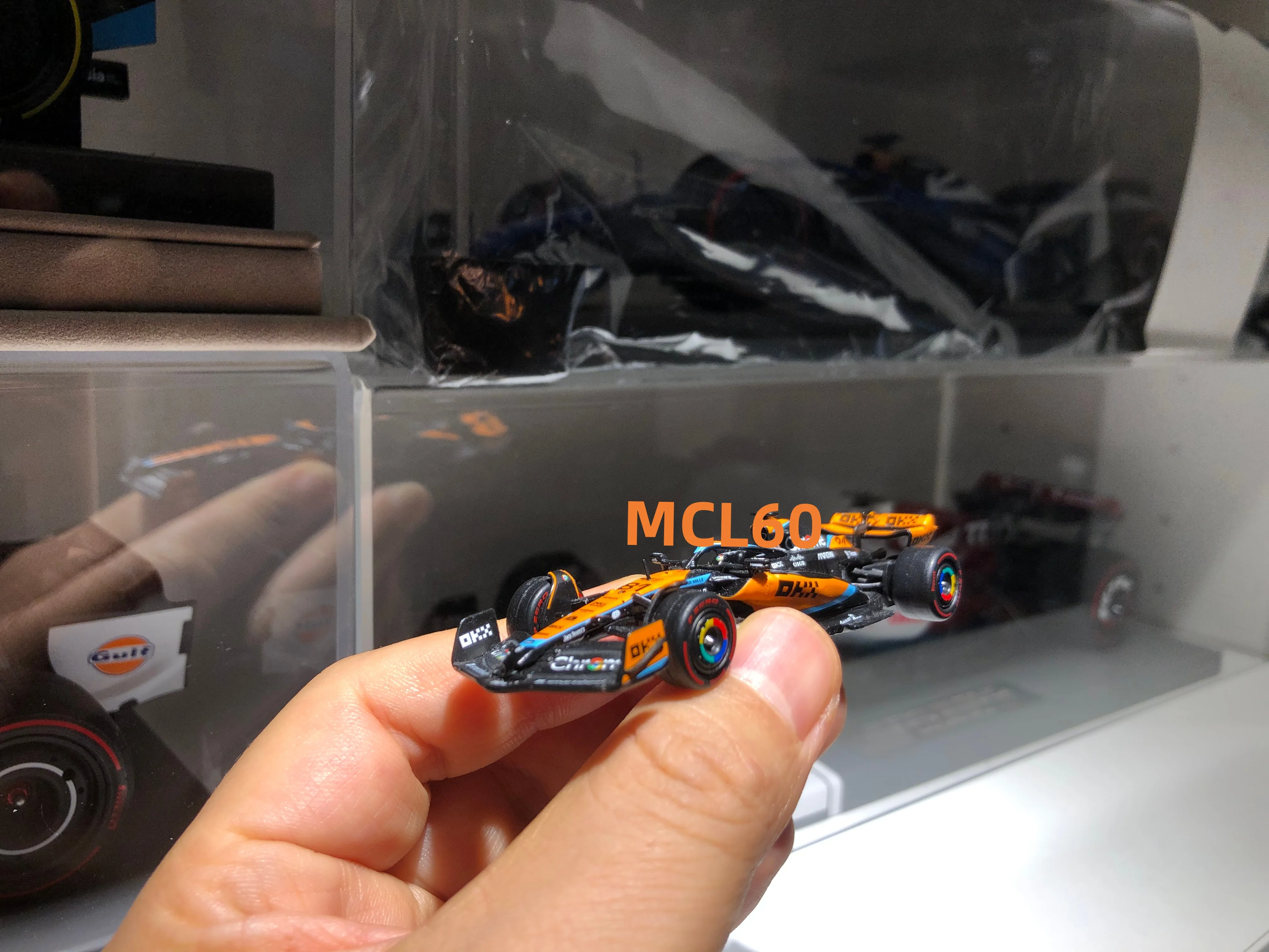 Tarmac 1/64 MCL60 Piastri Gulf Diecast Race Car Model Collection Limited Edition Alloy
Tarmac 1/64 MCL60 Piastri Gulf Diecast Race Car Model Collection Limited Edition Alloy