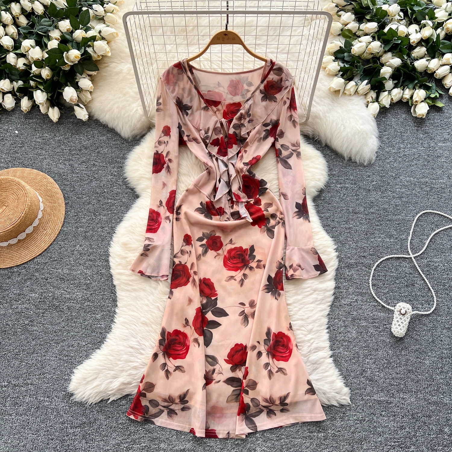 Women Chic ruffle mesh Ruched slim Sexy vintage Elegant French Fashion Vestidos Summer Elastic women clothing
Women Chic ruffle mesh Ruched slim Sexy vintage Elegant French Fashion Vestidos Summer Elastic women clothing