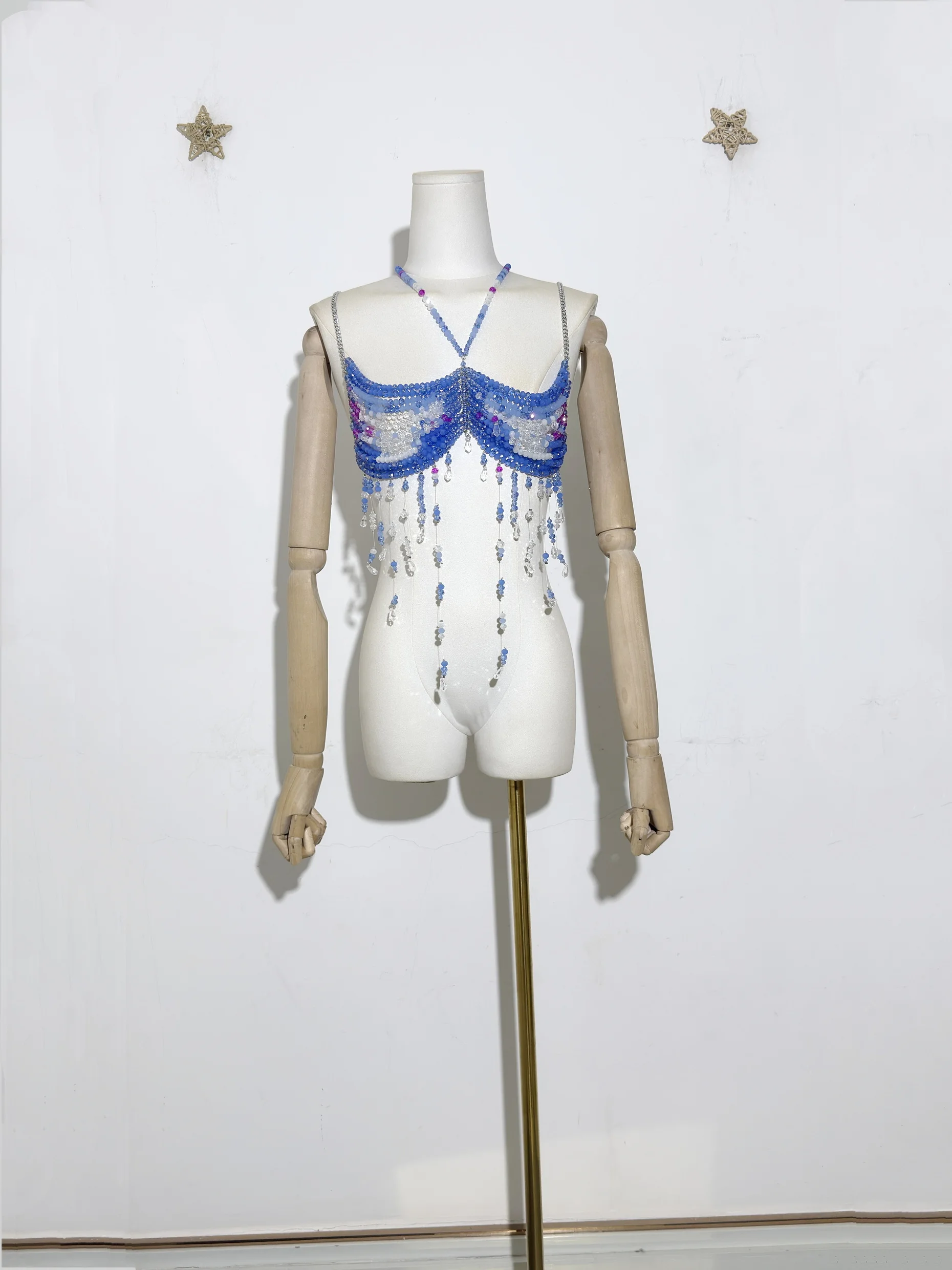 Exquiste Sparkling Blue Beaded Women New Belly Dance Crop Top With Dangling Fringe Sexy Body Chain Bikini Bra Beachwear Lingeie
Exquiste Sparkling Blue Beaded Women New Belly Dance Crop Top With Dangling Fringe Sexy Body Chain Bikini Bra Beachwear Lingeie
