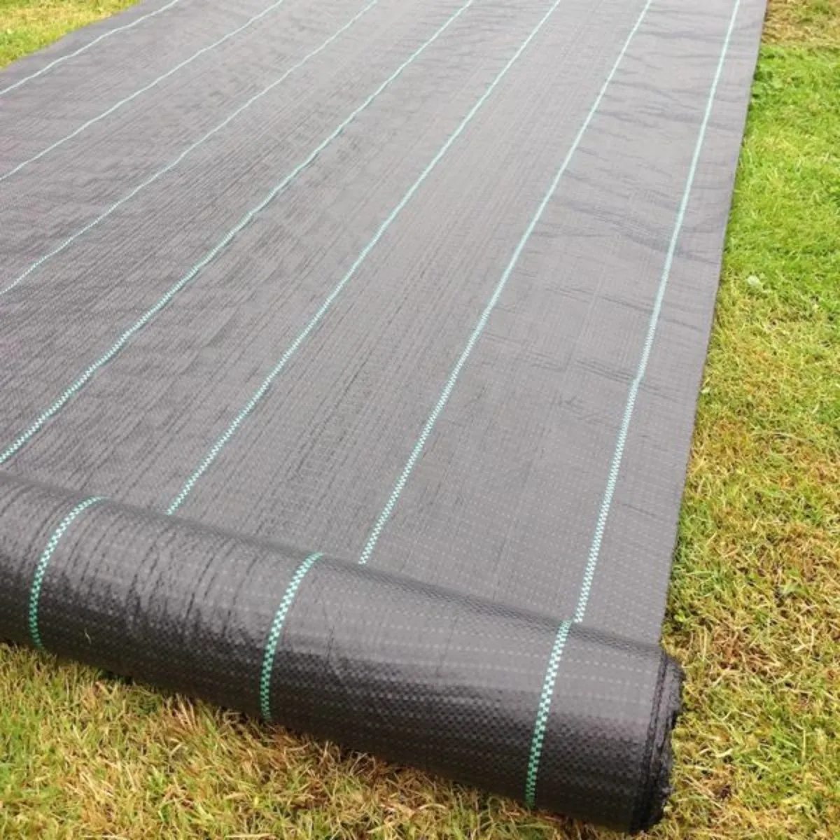 2025Heavy Duty Agriculture Anti-grass Ground Cover Weed Barriers Mat Woven Landscape Fabric in Rolls
2025Heavy Duty Agriculture Anti-grass Ground Cover Weed Barriers Mat Woven Landscape Fabric in Rolls