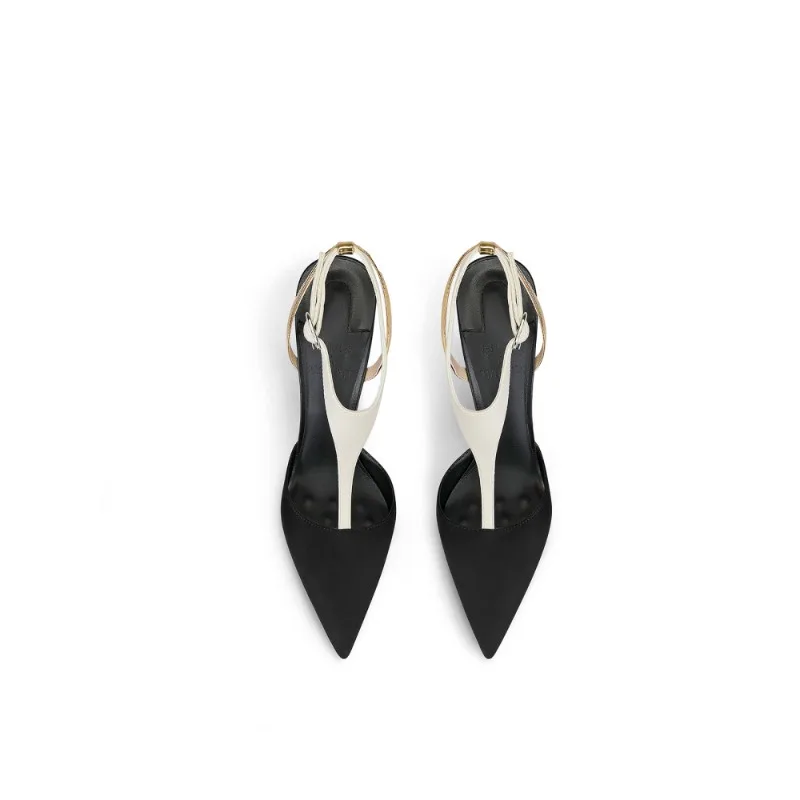 2026Spring New Arrival Black Goat Leather High Heels for Petite Women with Sharp Toe and Fine Heel for Versatile Glamorous Looks
2026Spring New Arrival Black Goat Leather High Heels for Petite Women with Sharp Toe and Fine Heel for Versatile Glamorous Looks