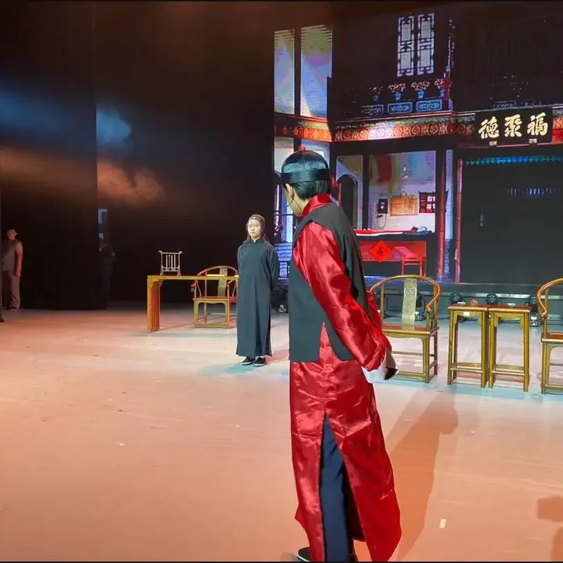 MinGuo and Qing dynasty ancient long Robe + Vest butler costume Chinese style waistcoat suit gown performance master clothing
MinGuo and Qing dynasty ancient long Robe + Vest butler costume Chinese style waistcoat suit gown performance master clothing