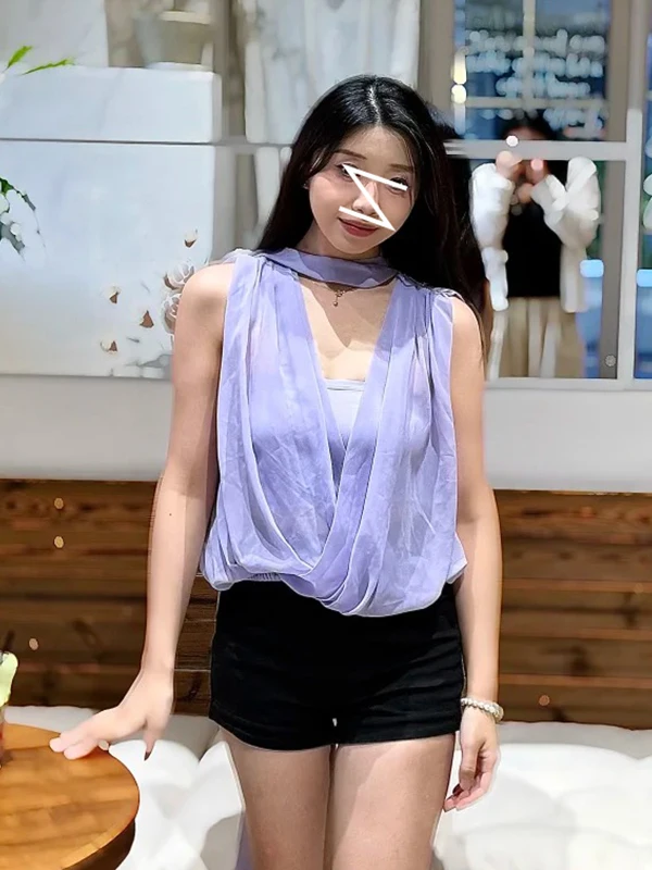 Sexy Ruffle Cross V-Neck Sleeveless Top Elegant Slimming See-through Necktie Vest Loose Fit Outerwear Polyester Fiber
Sexy Ruffle Cross V-Neck Sleeveless Top Elegant Slimming See-through Necktie Vest Loose Fit Outerwear Polyester Fiber