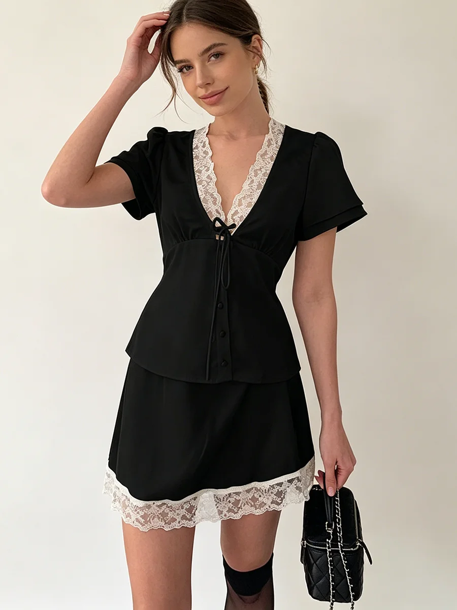 LIMO Women's Satin Two Piece Outfit, Lace Trim V Neck Puff Sleeve Top + Mini Skirt for normal and party
LIMO Women's Satin Two Piece Outfit, Lace Trim V Neck Puff Sleeve Top + Mini Skirt for normal and party