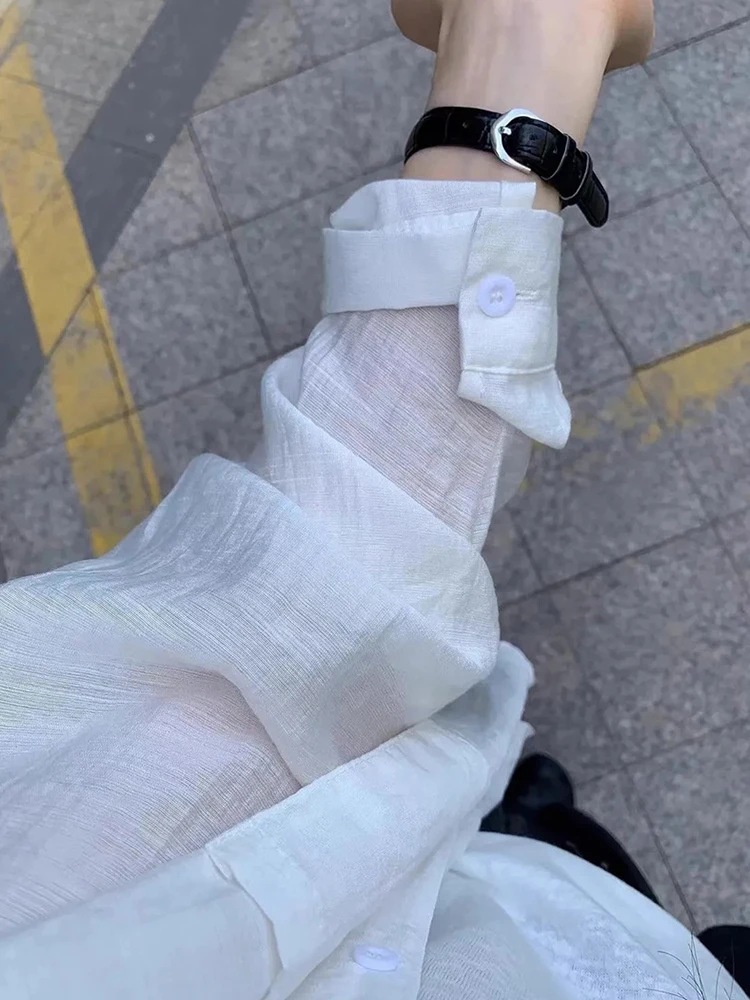 Summer Thin White Shirt Women Korean Loose Long Sleeved Single Breasted Casual Sunscreen Blouse Fashion Lazy Style Simple Tops
Summer Thin White Shirt Women Korean Loose Long Sleeved Single Breasted Casual Sunscreen Blouse Fashion Lazy Style Simple Tops