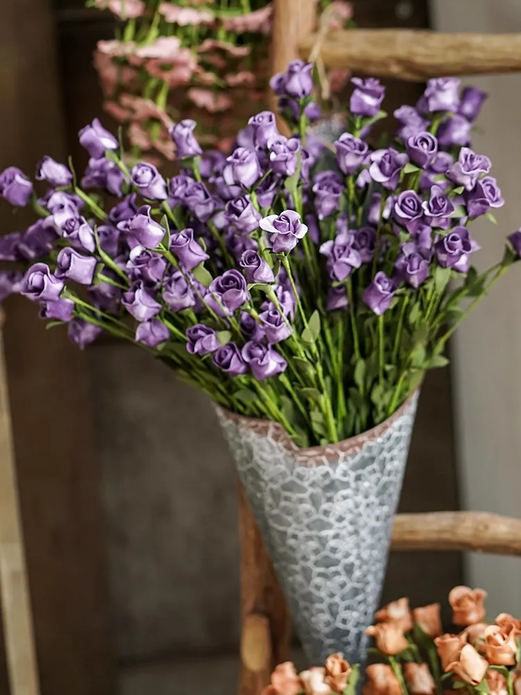 Vintage Style Artificial Flower 10pcs Beautiful Fake Rose Living Room Decorative Display Flowers Home Decoration Party Decors
Vintage Style Artificial Flower 10pcs Beautiful Fake Rose Living Room Decorative Display Flowers Home Decoration Party Decors