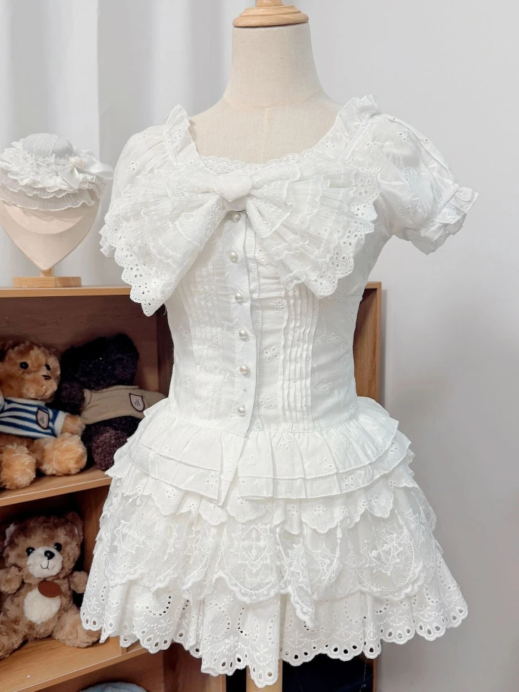 Sweet Lolita 2-Piece Set Women Lace Trim Bowknot High Waist Cold Shoulder Ruffle Tiered Skirt Kawaii Japanese Fashion Outfit
Sweet Lolita 2-Piece Set Women Lace Trim Bowknot High Waist Cold Shoulder Ruffle Tiered Skirt Kawaii Japanese Fashion Outfit