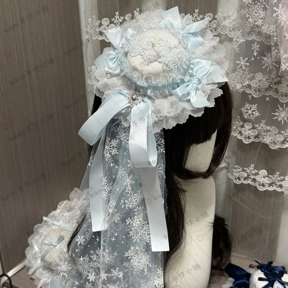Feather Lolita Mini Hat, Light Blue Lolita Headwear, Handmade Sweet Style Hair Ornament, Vintage Daily Party Cosplay Accessories
Feather Lolita Mini Hat, Light Blue Lolita Headwear, Handmade Sweet Style Hair Ornament, Vintage Daily Party Cosplay Accessories