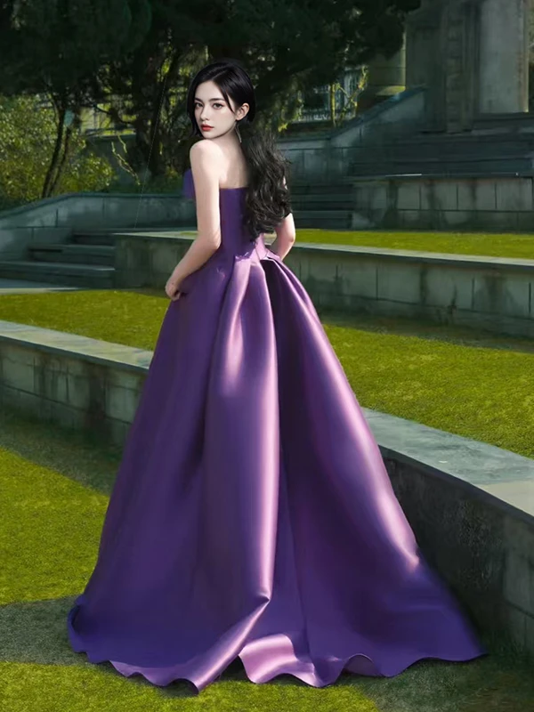 Purple Strapl Long Evening Gown Performance Birthday Theme Dr Faionable Floor-Length Prince Skirt for Wedding Par
Purple Strapl Long Evening Gown Performance Birthday Theme Dr Faionable Floor-Length Prince Skirt for Wedding Par