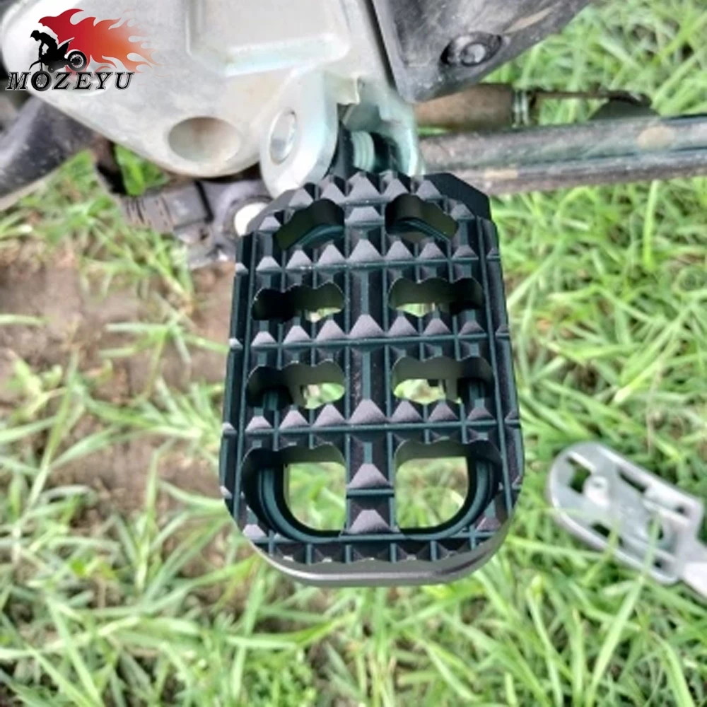 For CFMOTO CF MOTO IBEX 450 MT 450 450MT MT450 IBEX450 2024 2025 Motorcycles Accessories Footrest Footpegs Foot Pegs Rest Pedal
For CFMOTO CF MOTO IBEX 450 MT 450 450MT MT450 IBEX450 2024 2025 Motorcycles Accessories Footrest Footpegs Foot Pegs Rest Pedal