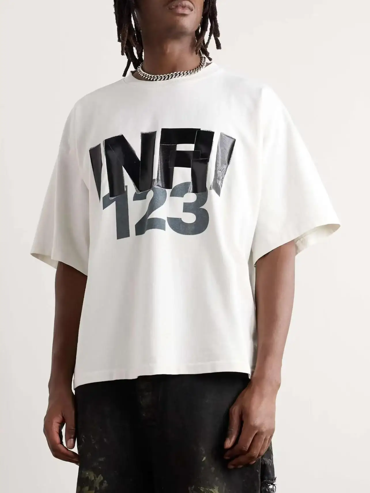 ex American Sle ort Sve Футболка RRR23 the ENEMY AW25’INRI CVA SS round Ne Casual Youth Faion Свободный крой
ex American Sle ort Sve Футболка RRR23 the ENEMY AW25’INRI CVA SS round Ne Casual Youth Faion Свободный крой